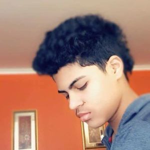 Meet your Posher, Manuel